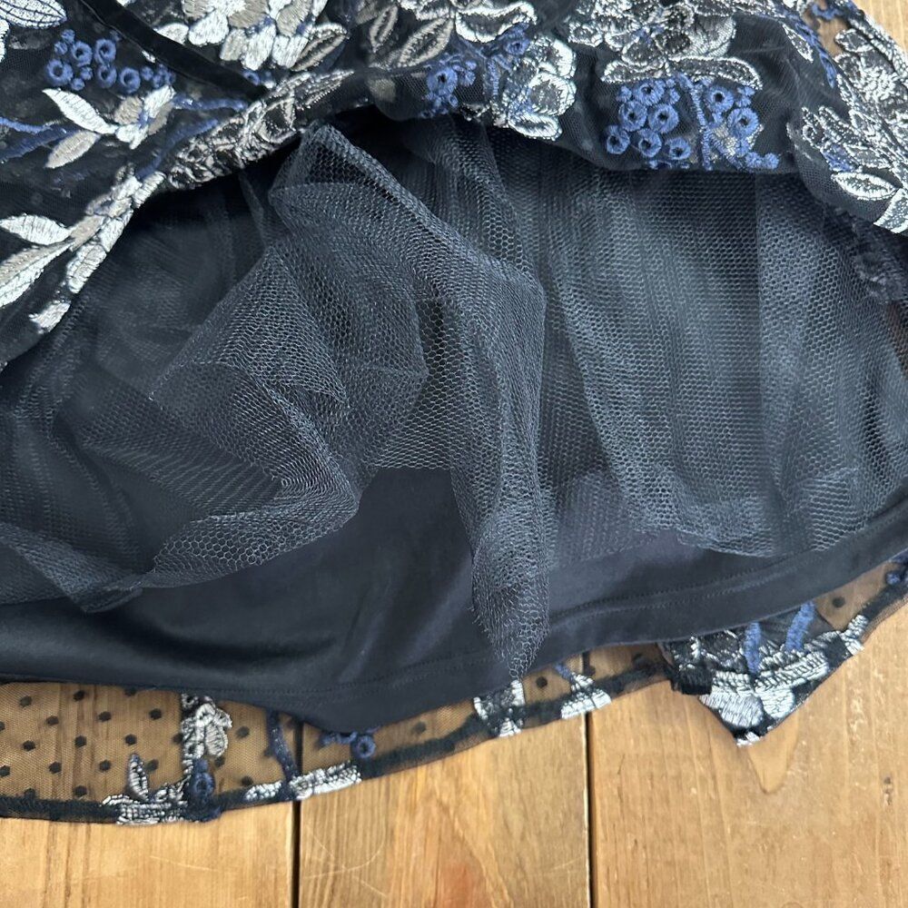 Lulus Black Floral Embroidered Midi Dress L Silver Tulle Bottom Stunning - Picture 8 of 13